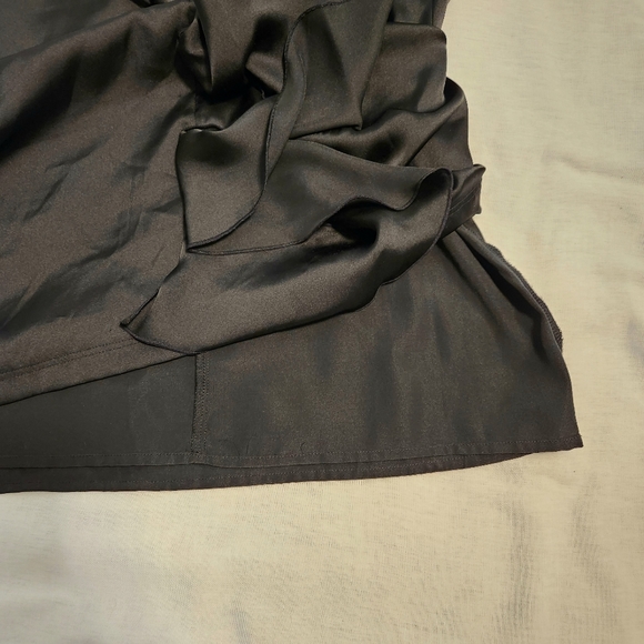 GO International Sleeveless Satin Black Front Ruffle dress size XL - Picture 4 of 8